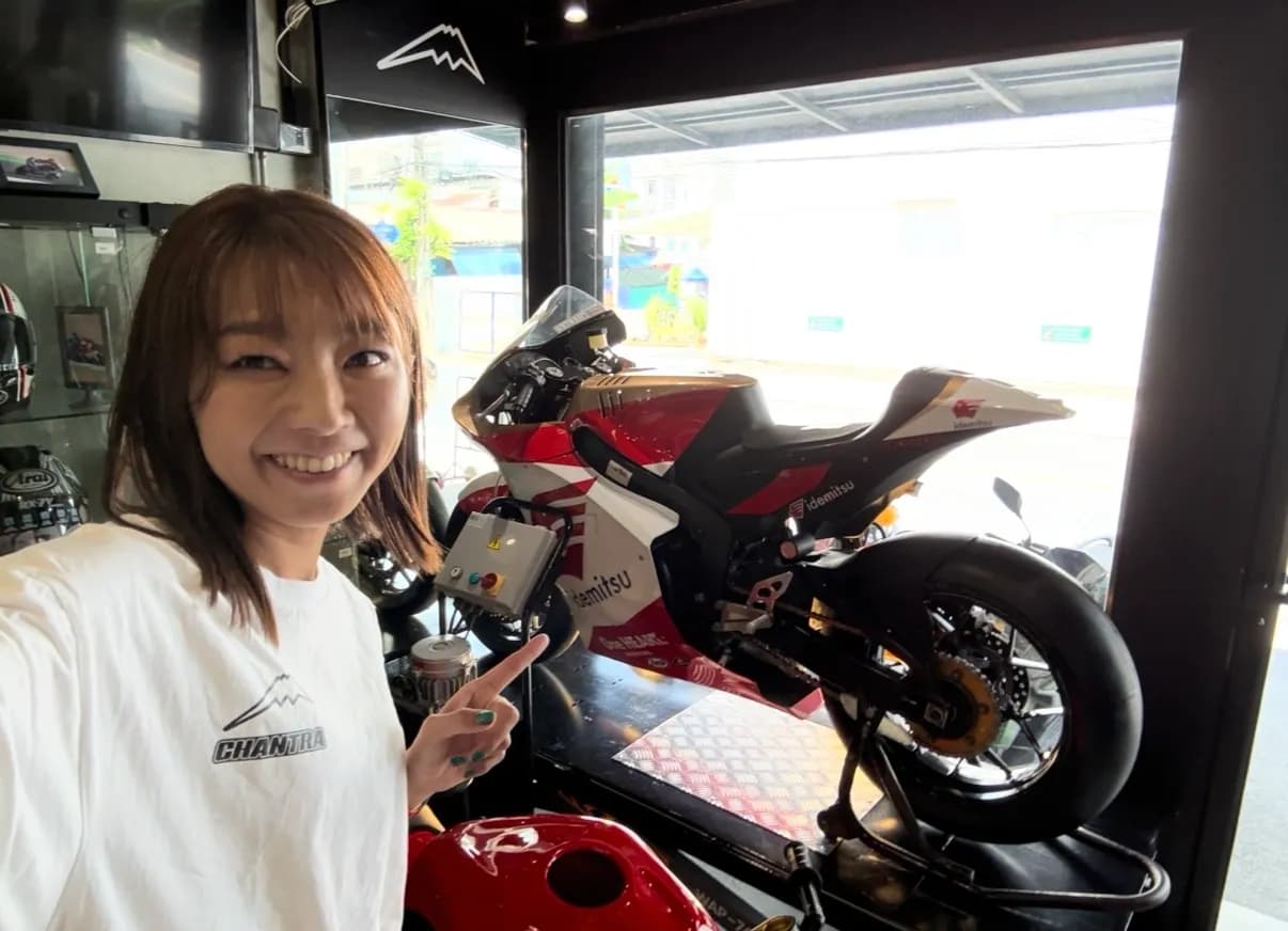 KUSHITANI PRO SHOP バンコク店