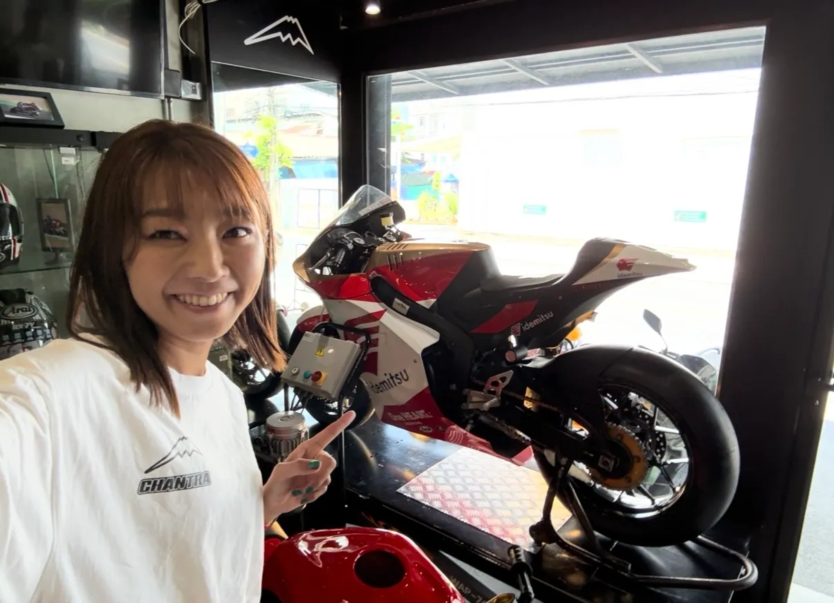 KUSHITANI PRO SHOP バンコク店